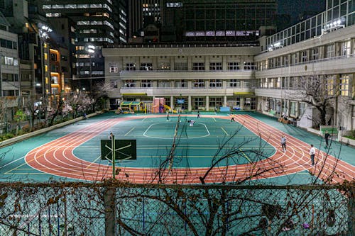 助曼联小