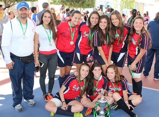 王睿泽砍下 王睿泽砍下